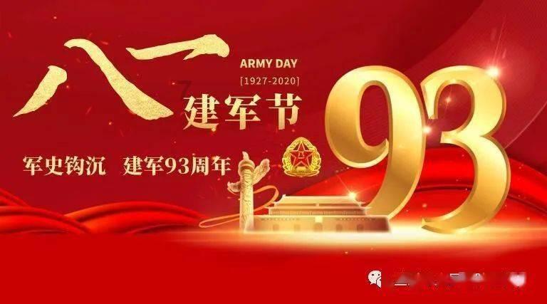 白色T恤搭配高腰紧身牛仔裤，时尚名媛有仙女气质，你喜欢这样的穿搭吗？